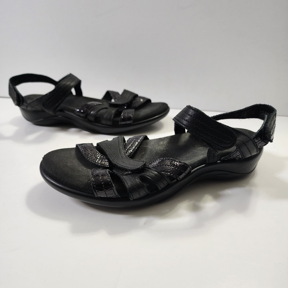 SAS Pier Heel Strap Sandal Womens 8 WW Black Cushioned Insole Genuine Leather